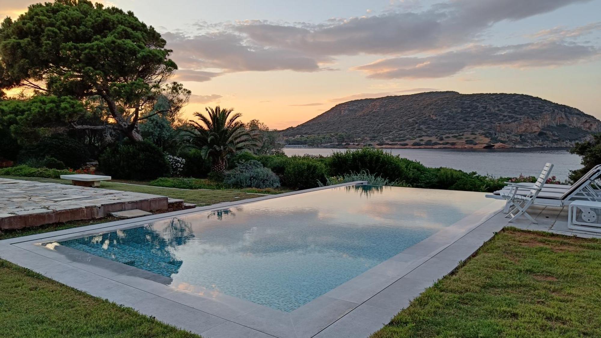 Summer Villa in Pórto Ráfti Esterno foto