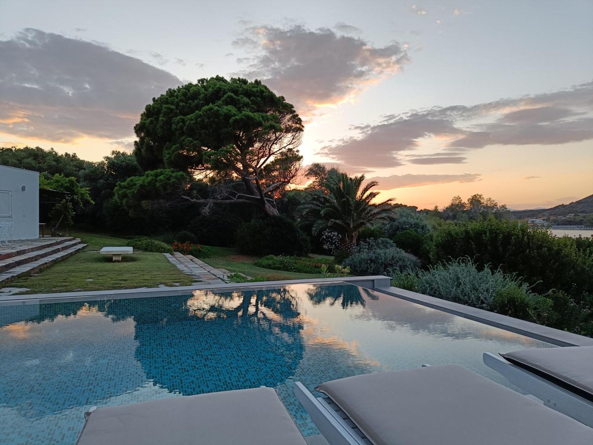 Summer Villa in Pórto Ráfti Esterno foto